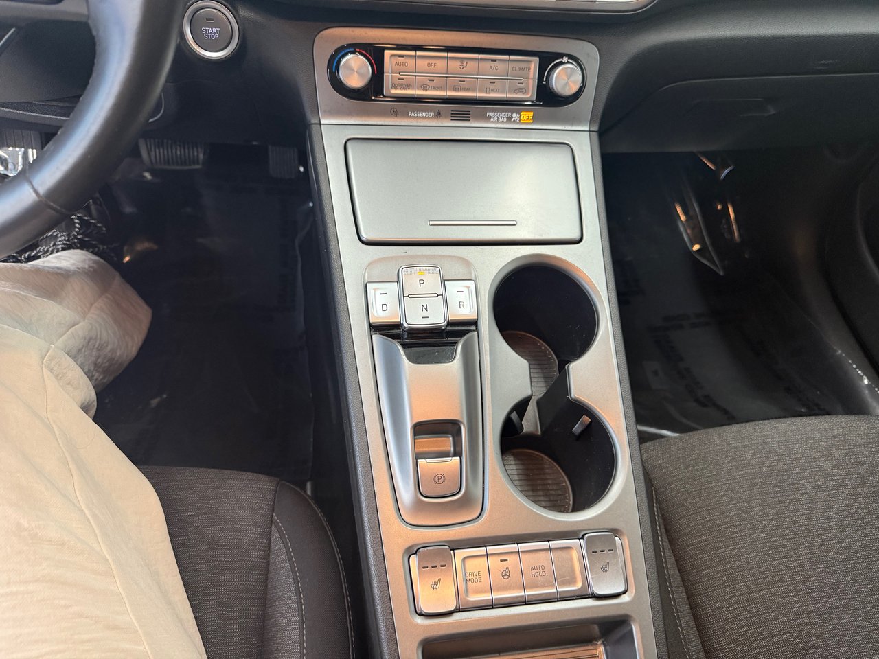 Hyundai Kona Electric Preferred 2023 financement sur place