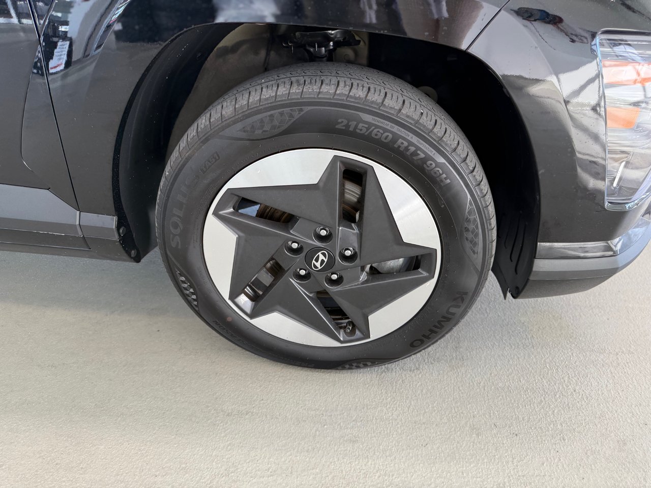 Hyundai KONA ELECTRIC Preferred JAMAIS ACCIDENTÉ 2024 FINI LES $$$ EN ESSENCE