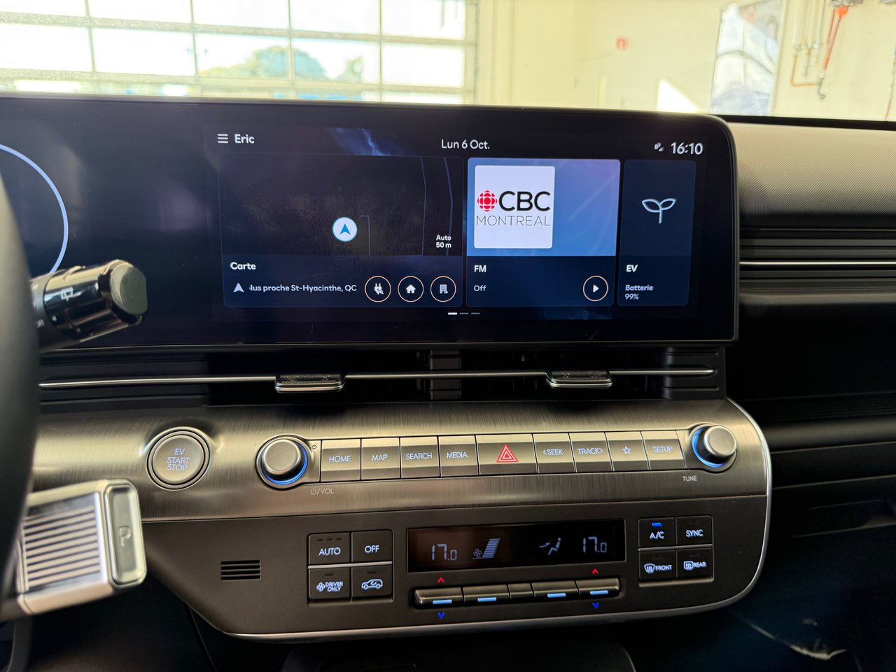 Hyundai KONA ELECTRIC Preferred JAMAIS ACCIDENTÉ 2024 FINI LES $$$ EN ESSENCE