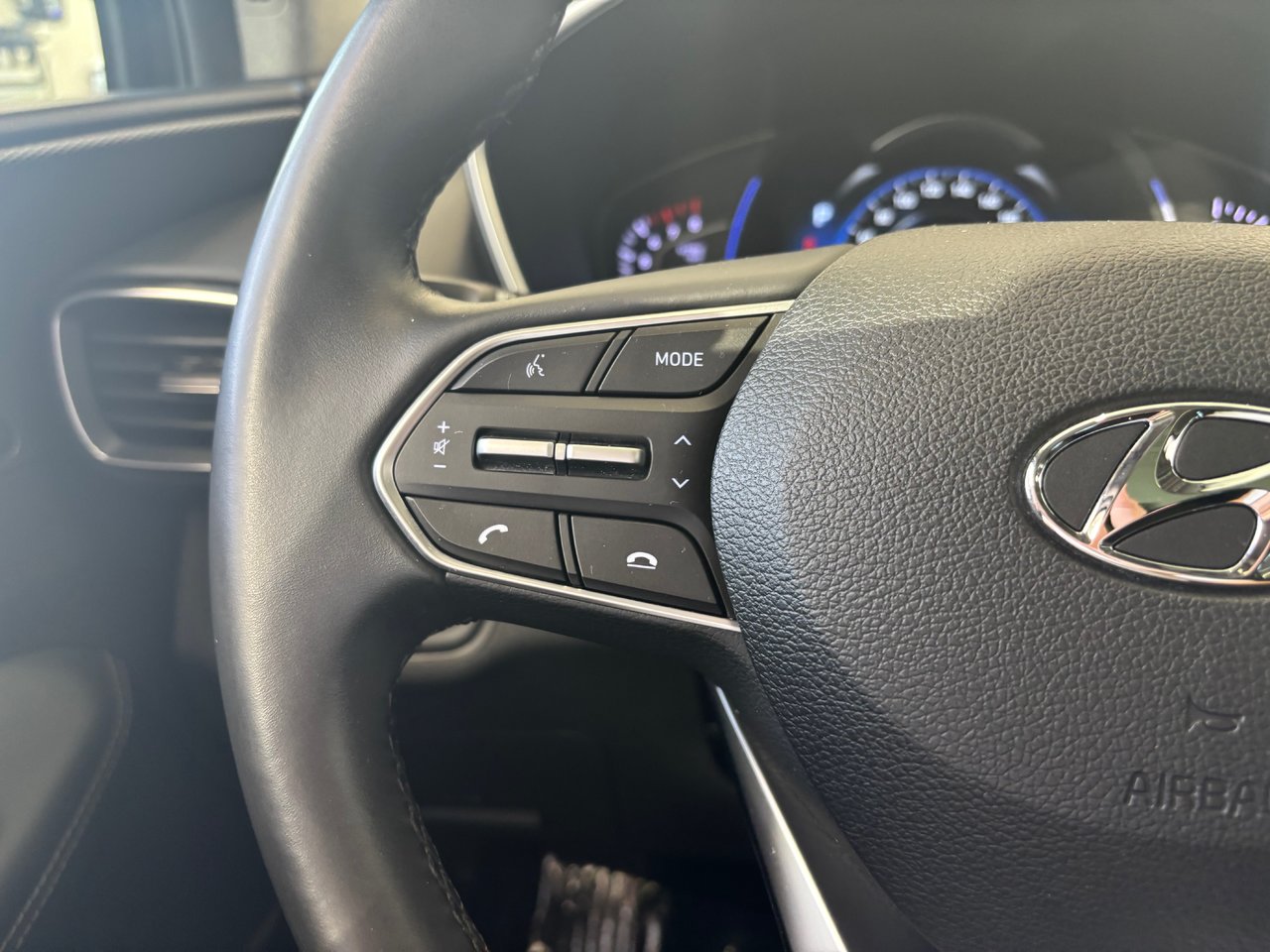 Hyundai Santa Fe Luxury JAMAIS ACCIDENTÉ 1 SEUL PROPIO 2020 FINANCEMENT AVANTAGEUX