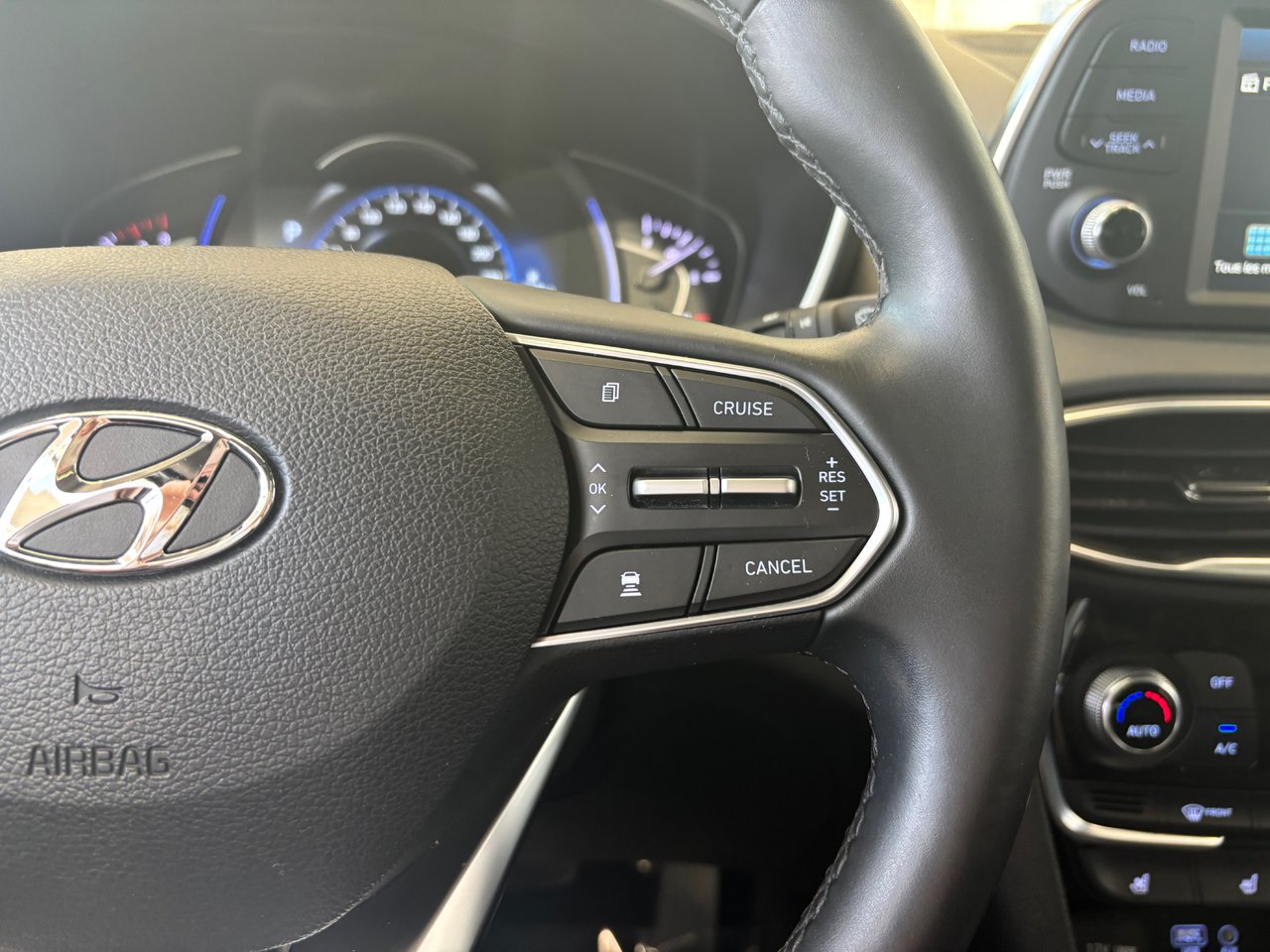 Hyundai Santa Fe Luxury JAMAIS ACCIDENTÉ 1 SEUL PROPIO 2020 FINANCEMENT AVANTAGEUX