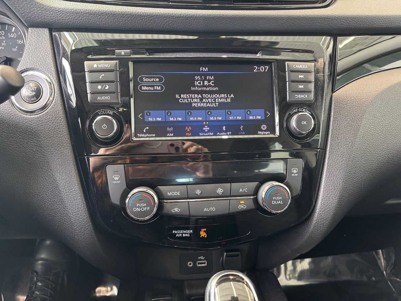 Nissan Qashqai SV TOIT OUVRANT BLUETOOTH CARPLAY 2022 FINANCEMENT AVANTAGEUX