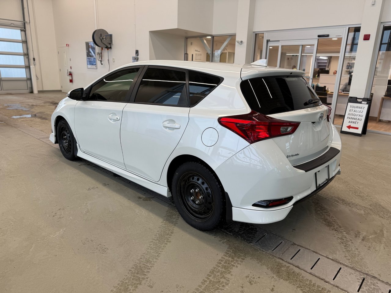 Scion iM Base 2016
