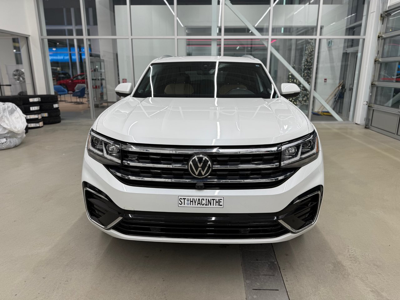 Volkswagen Atlas Cross Sport Execline INTERIEUR DE CUIR 2021 POSSIBILITÉ DE 3.99%