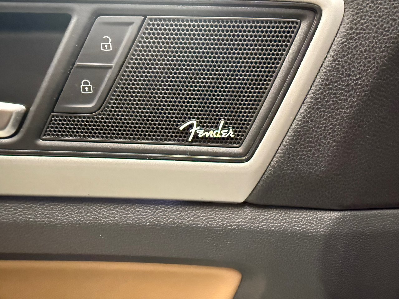 Volkswagen Atlas Cross Sport Execline INTERIEUR DE CUIR 2021 POSSIBILITÉ DE 3.99%