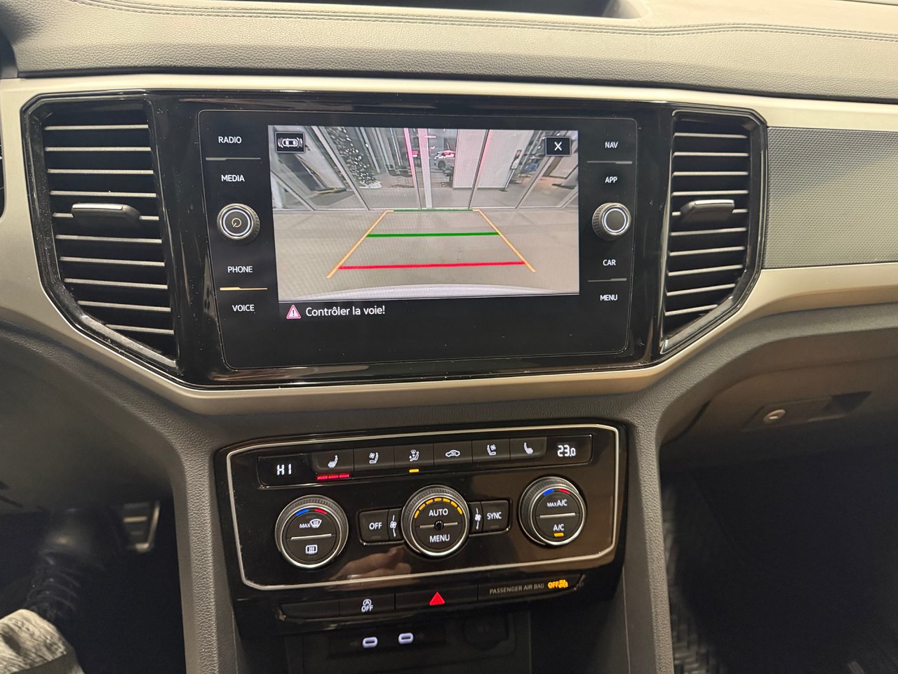 Volkswagen Atlas Cross Sport Execline INTERIEUR DE CUIR 2021 POSSIBILITÉ DE 3.99%