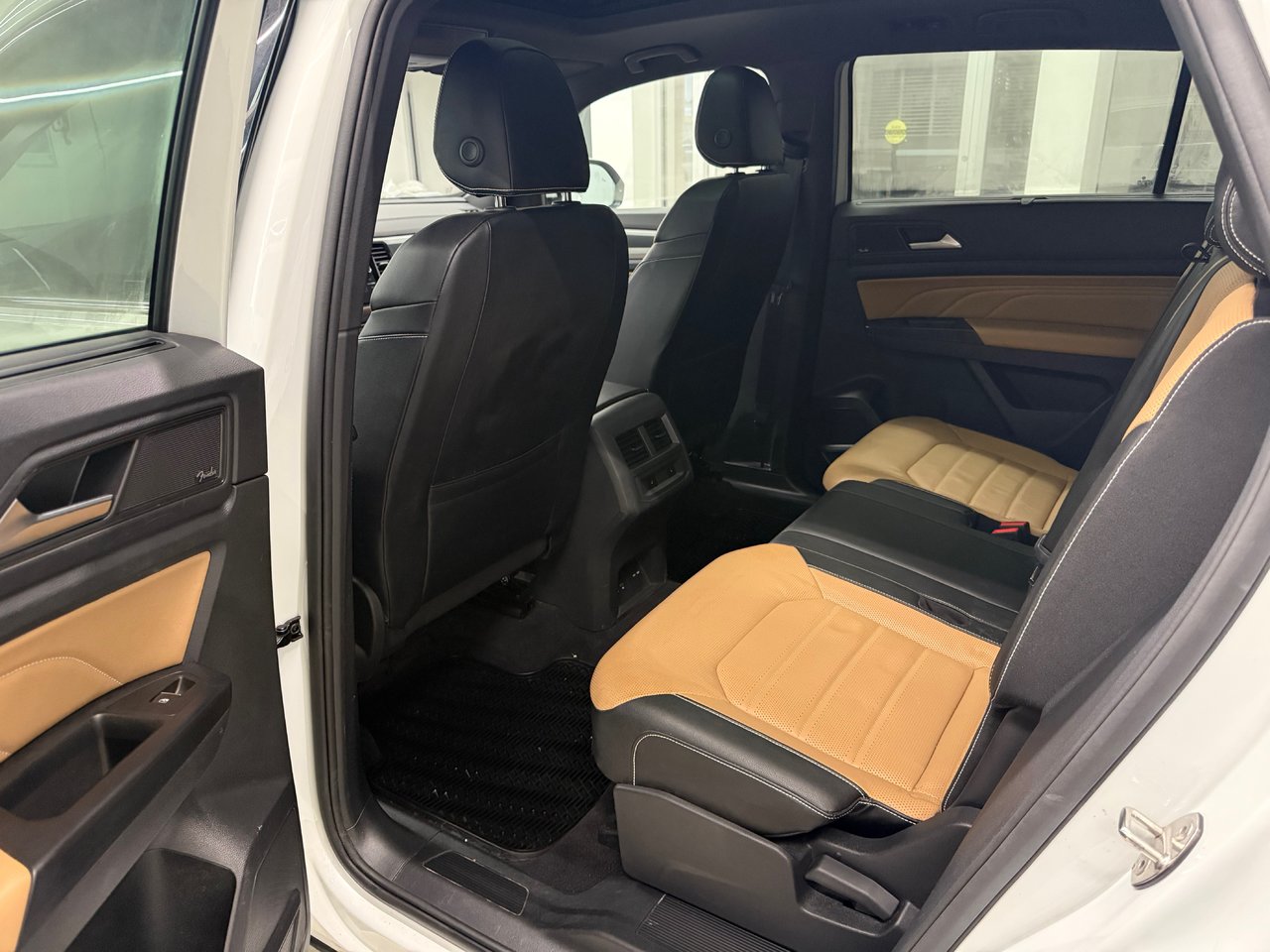 Volkswagen Atlas Cross Sport Execline INTERIEUR DE CUIR 2021 POSSIBILITÉ DE 3.99%