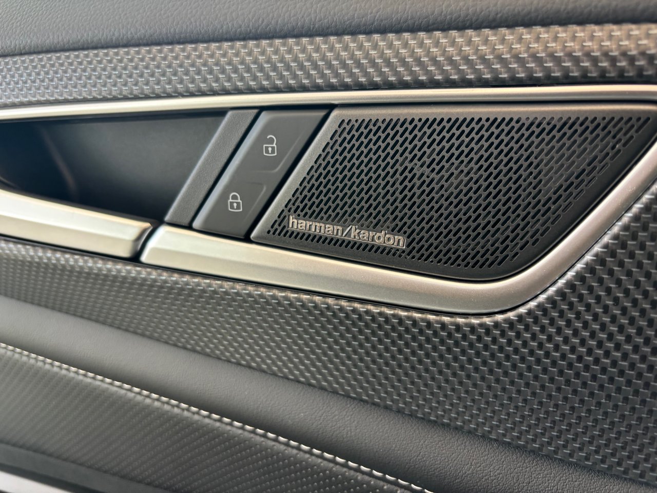 2024 Volkswagen Atlas Cross Sport EXECLINE DEMO SPECIAL