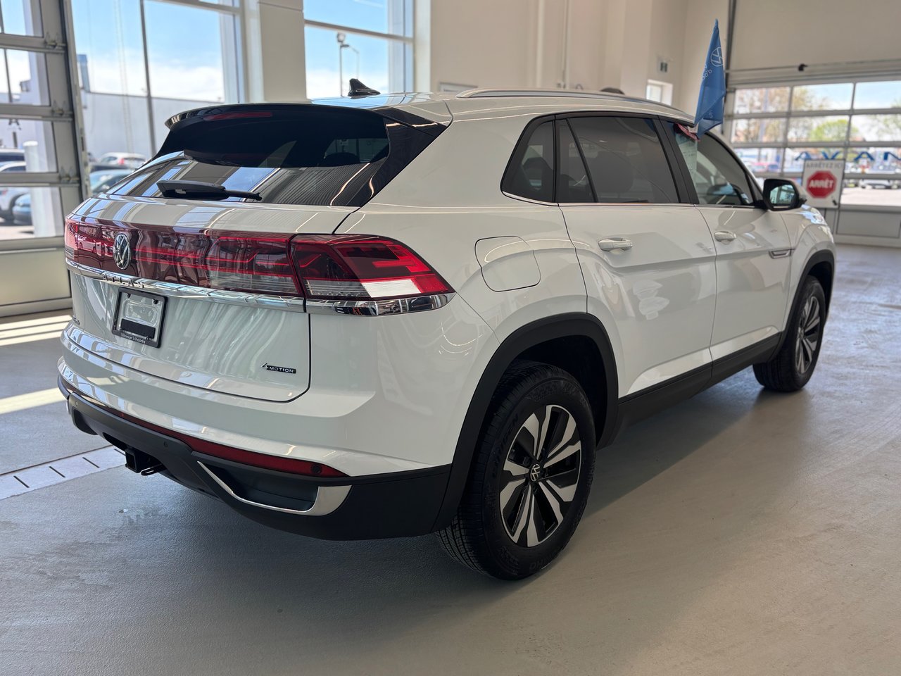 Volkswagen Atlas Cross Sport Comfortline SIMILI CUIR CARPLAY 2024 JAMAIS ACCIDENTÉ
