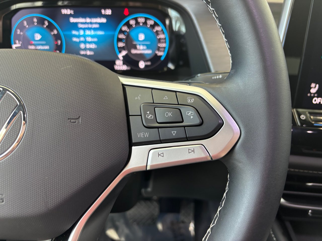 Volkswagen Atlas Cross Sport Comfortline SIMILI CUIR CARPLAY 2024 JAMAIS ACCIDENTÉ