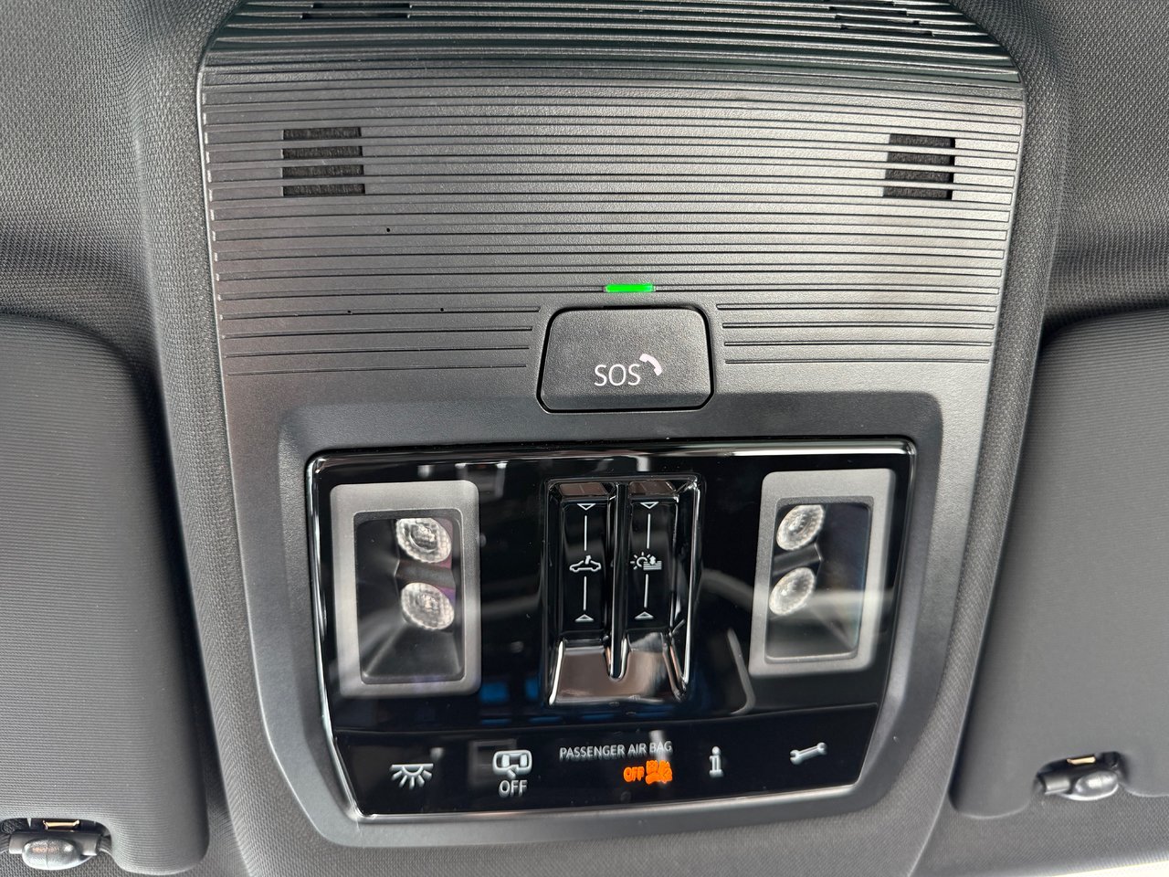 2025 Volkswagen Atlas Cross Sport Execline DEMO SPECIAL