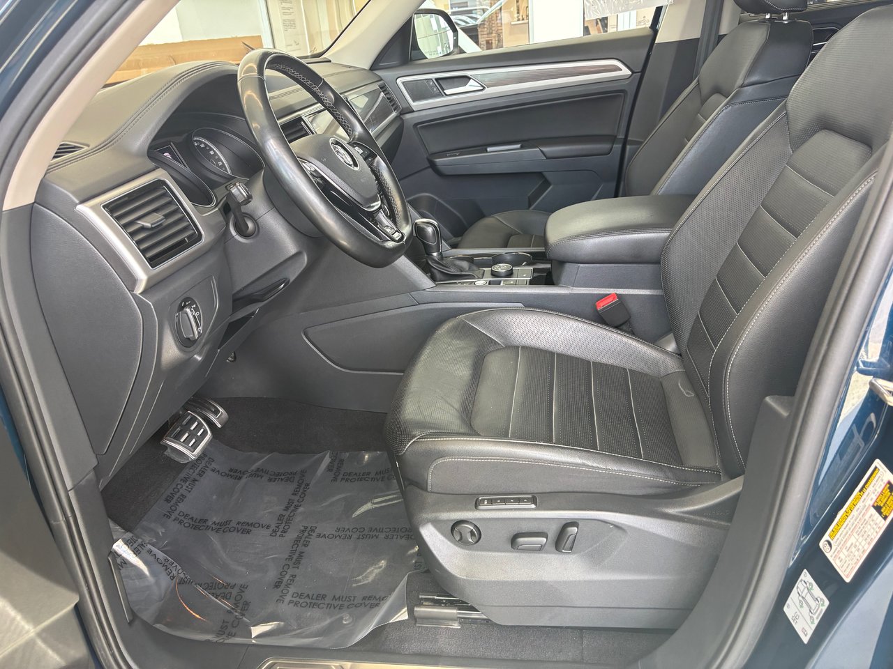Volkswagen Atlas Highline R-LINE ENS CAPITAINE CUIR TOIT NAVIGATION 2019 JAMAIS ACCIDENTÉ