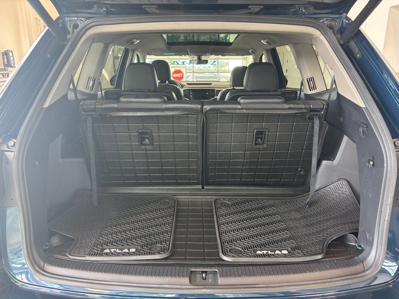 Volkswagen Atlas Highline R-LINE ENS CAPITAINE CUIR TOIT NAVIGATION 2019 JAMAIS ACCIDENTÉ
