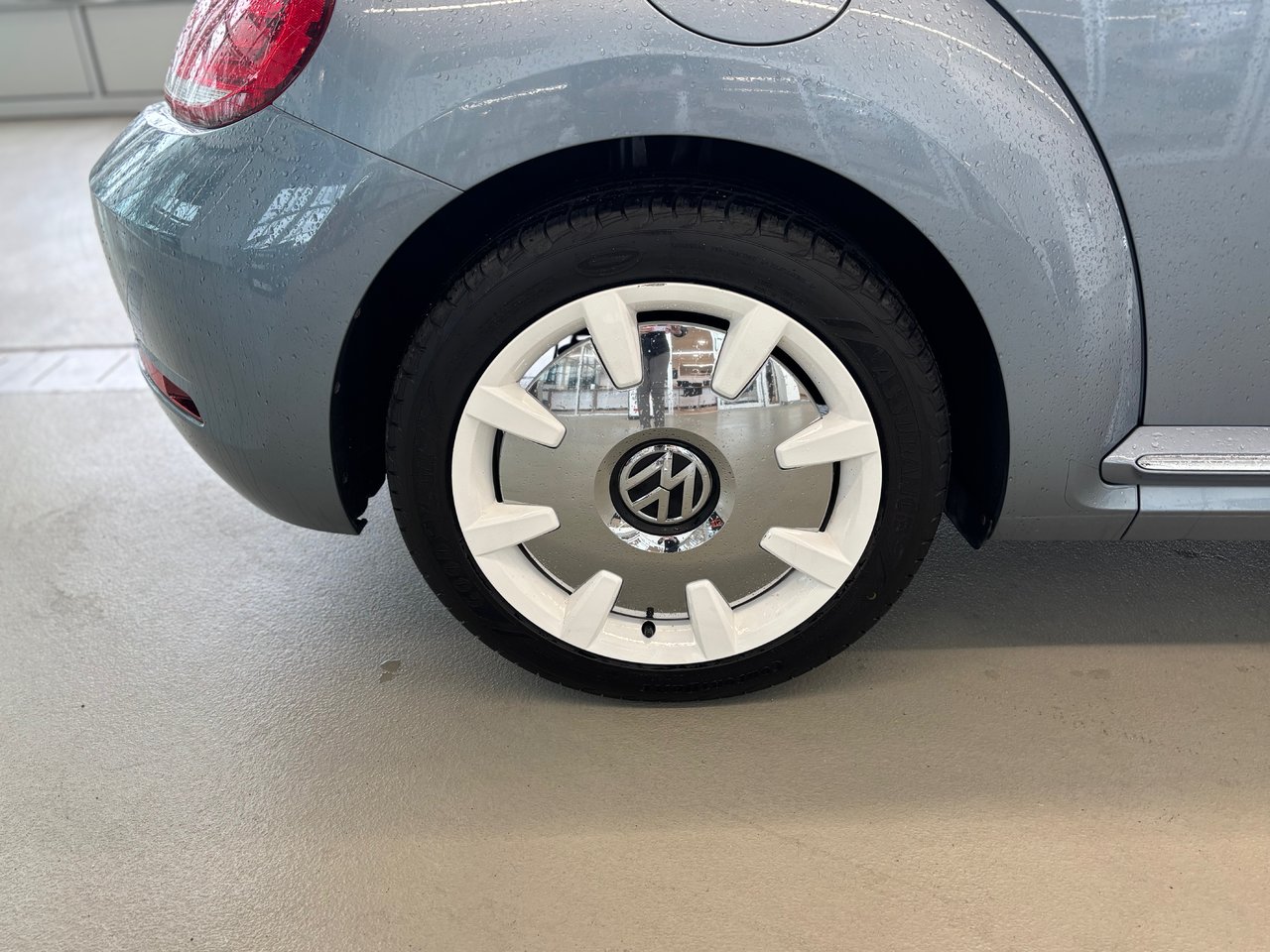 Volkswagen Beetle Convertible Wolfsburg Edition SIEGES CHAUFFANT BLUETOOTH 2019 JAMAIS ACCIDENTÉ ET RÈS RARE