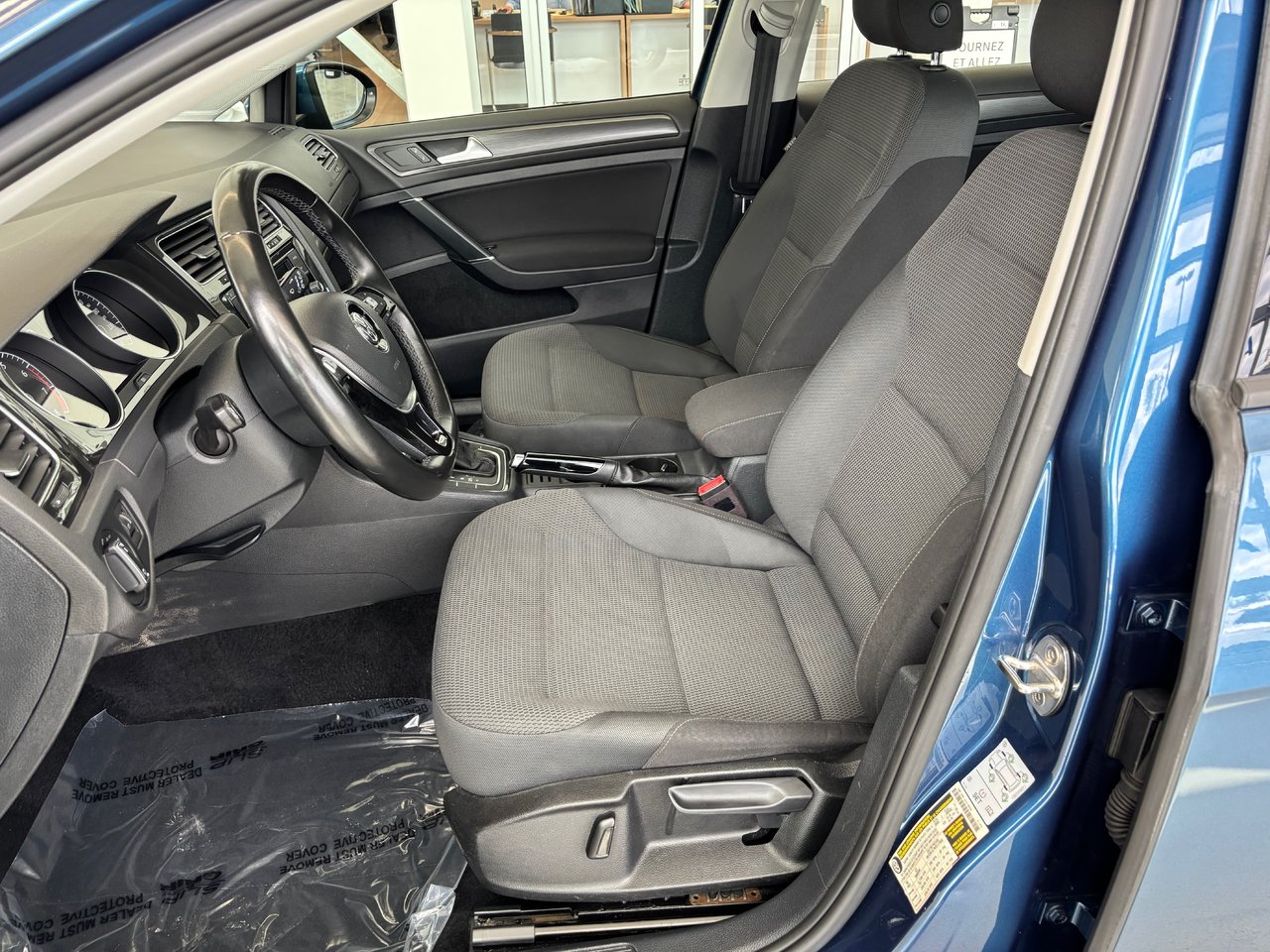 Volkswagen GOLF SPORTWAGEN COMFORTLINE 4MOTION SIEGES CHAUFFANT CERA RECUL 2019 JAMAIS ACCIDENTÉ