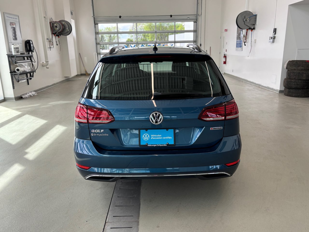 Volkswagen GOLF SPORTWAGEN COMFORTLINE 4MOTION SIEGES CHAUFFANT CERA RECUL 2019 JAMAIS ACCIDENTÉ