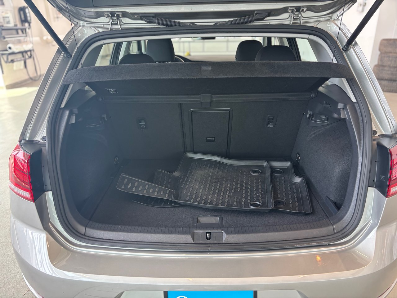 Volkswagen Golf Comfortline DRIVER ASSIST PKG BLUETOOTH 2019 JAMAIS ACCIDENTÉ