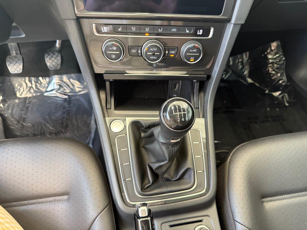 Volkswagen Golf HIGHLINE JAMAIS ACCIDENTÉ MANUELLE 2019 A PARTIR DE 4.39%