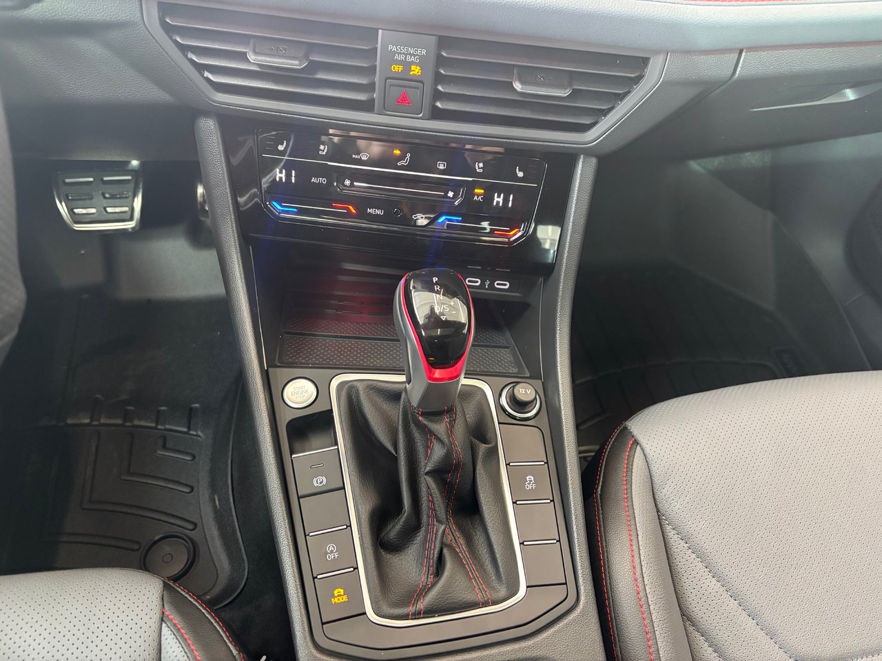 2025 Volkswagen Jetta GLI Autobahn DEMO SPECIAL