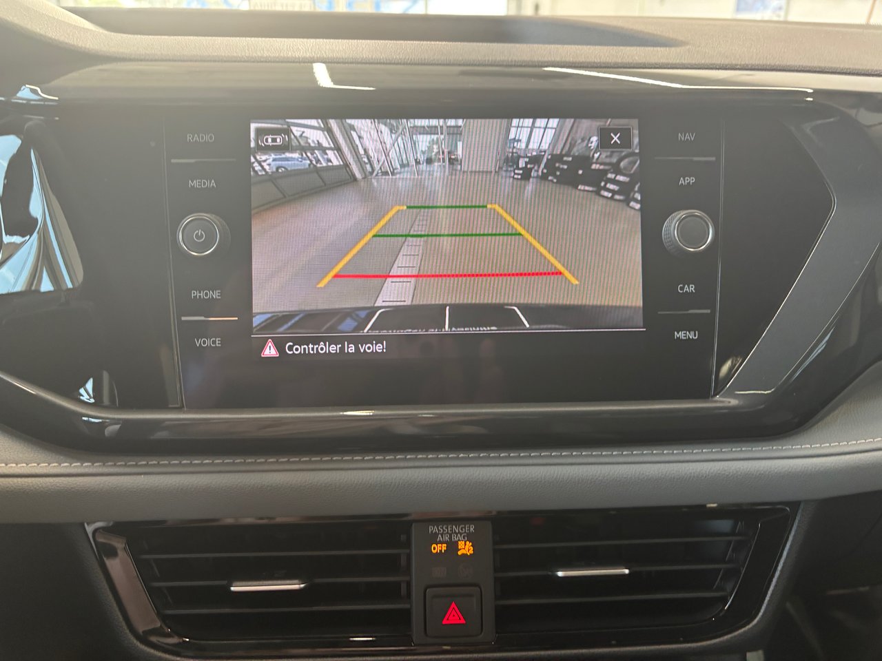2022 Volkswagen Taos Highline TOIT PANO CUIR NAVIGATION
