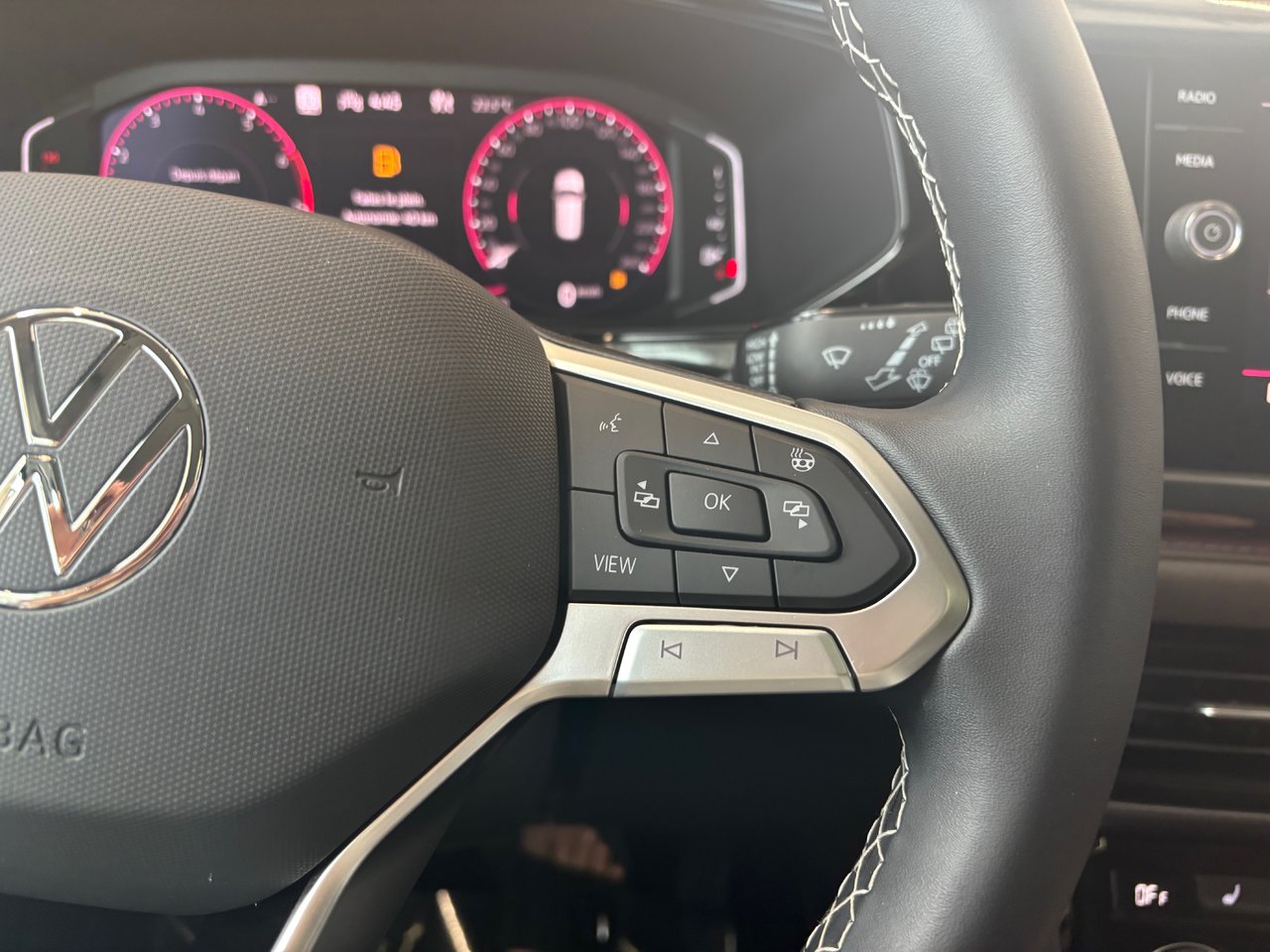 2023 Volkswagen Taos Highline 4MOTION JAMAIS ACCIDENTÉ