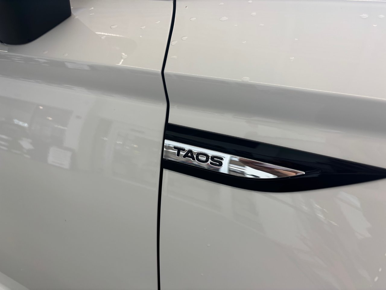 2024 Volkswagen Taos Comfortline Black Edition TOIT PANO