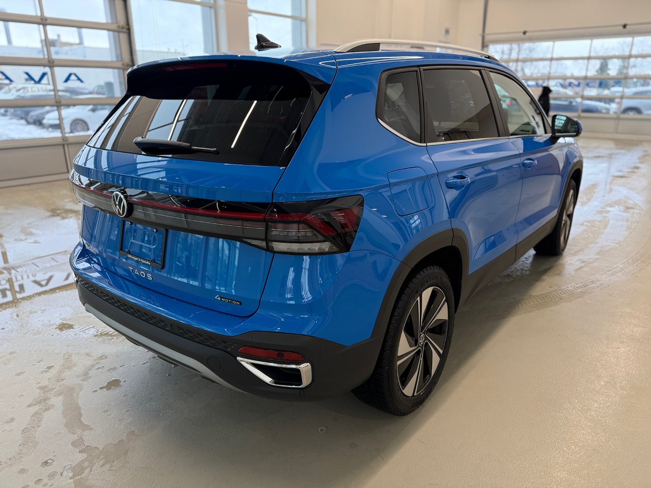 2026 Volkswagen Taos Highline 4MOTION DEMO SPECIAL