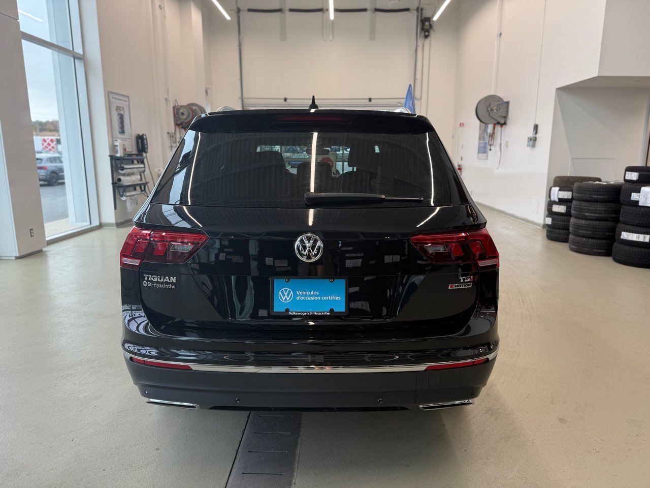 Volkswagen Tiguan Highline CUIR TOIT PANO NAVIGATION 2018 JAMAIS ACCIDENTÉ