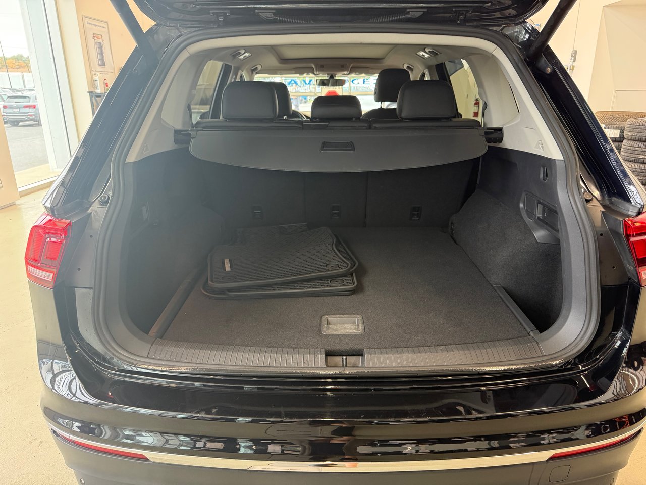 Volkswagen Tiguan Highline CUIR TOIT PANO NAVIGATION 2018 JAMAIS ACCIDENTÉ