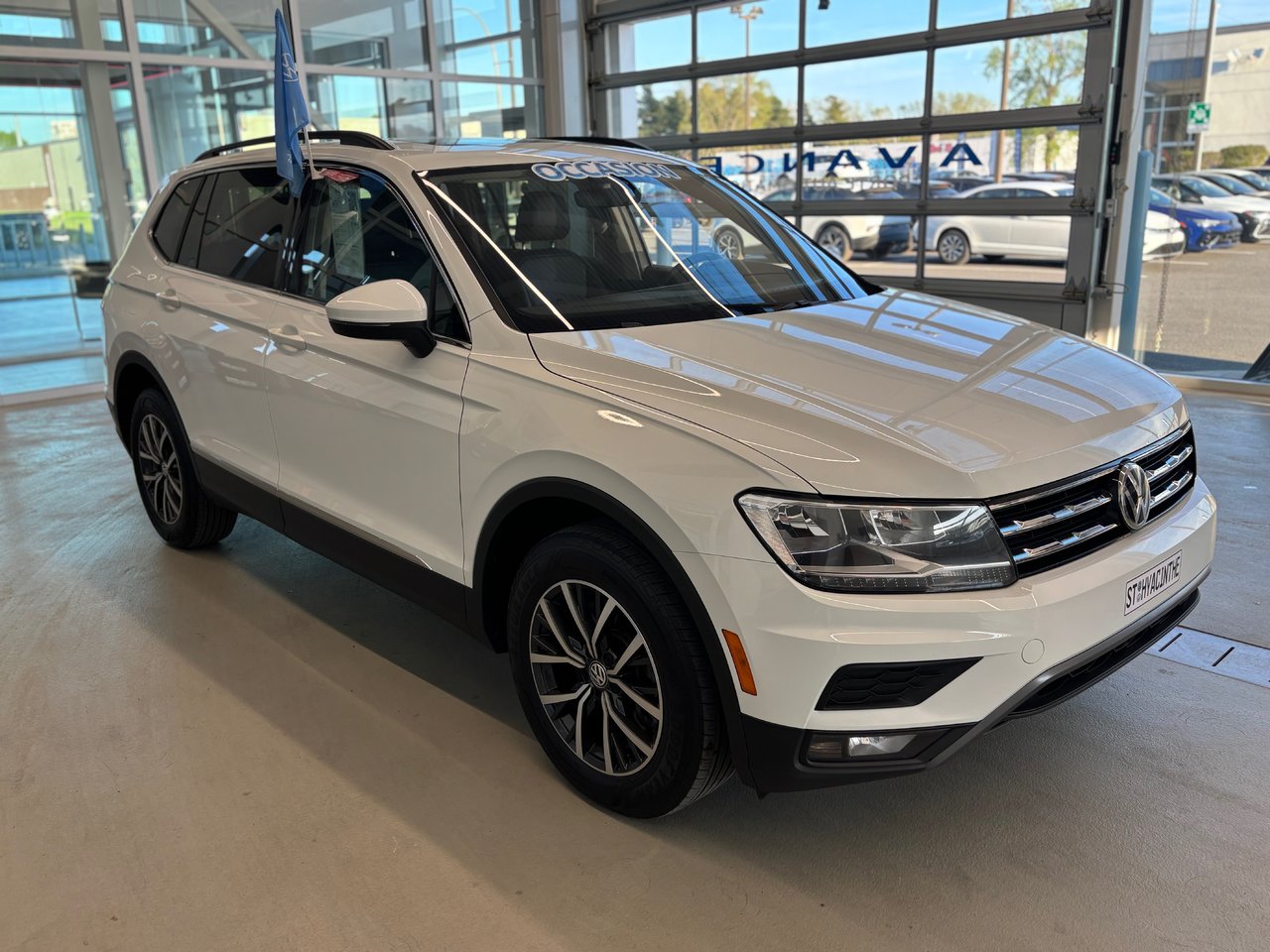 Volkswagen Tiguan COMFORTLINE TOIT PANO SIMILI CUIR 2021 JAMAIS ACCIDENTÉ