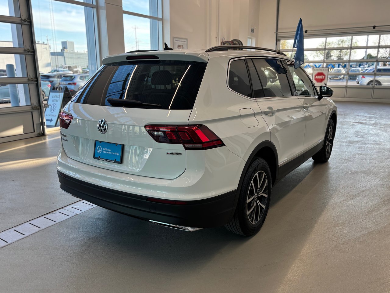 Volkswagen Tiguan COMFORTLINE TOIT PANO SIMILI CUIR 2021 JAMAIS ACCIDENTÉ