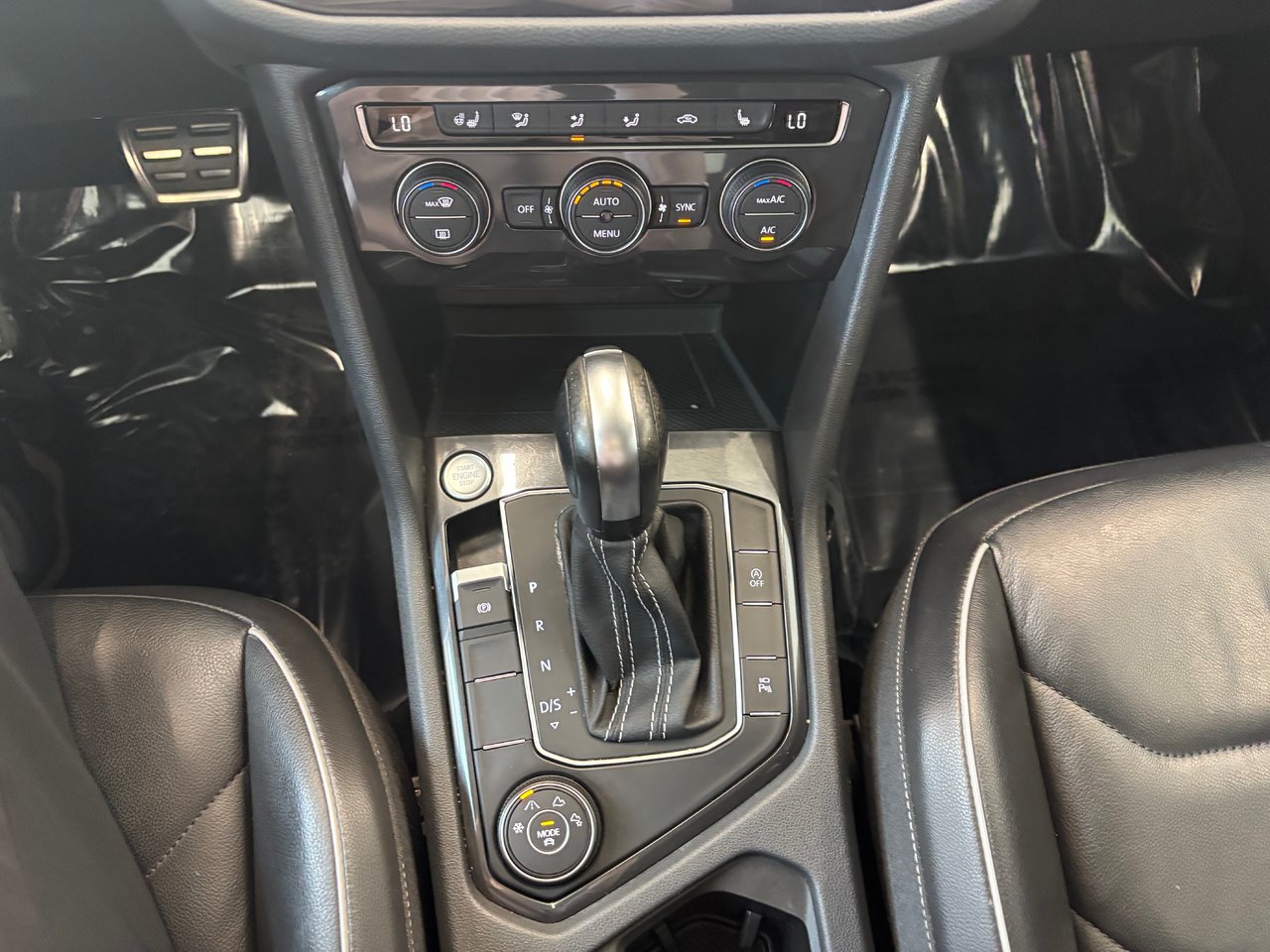 Volkswagen Tiguan Highline R-LINE CUIR TOIT NAVIGATION 2021 JAMAIS ACCIDENTÉ