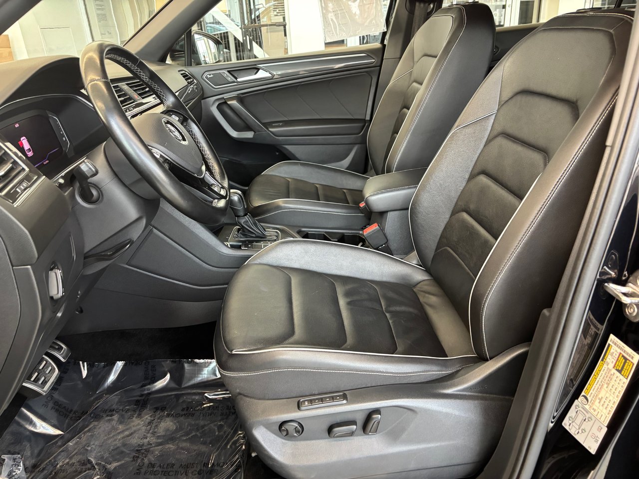 Volkswagen Tiguan Highline R-LINE CUIR TOIT NAVIGATION 2021 JAMAIS ACCIDENTÉ