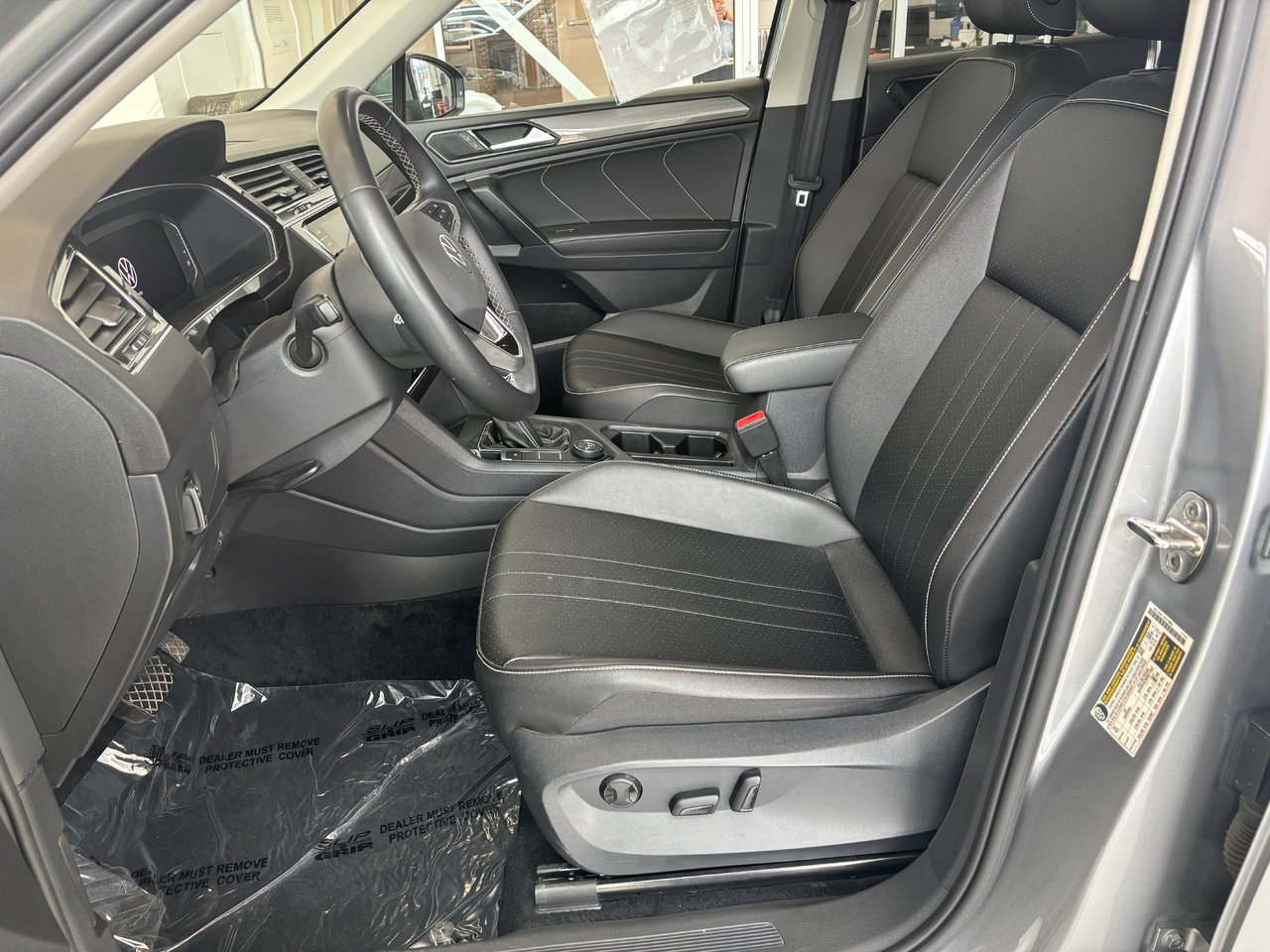 Volkswagen Tiguan Comfortline TOIT PANORAMIQUE CARPLAY 4MOTION 2022 AUSSI BAS QUE 4.69%