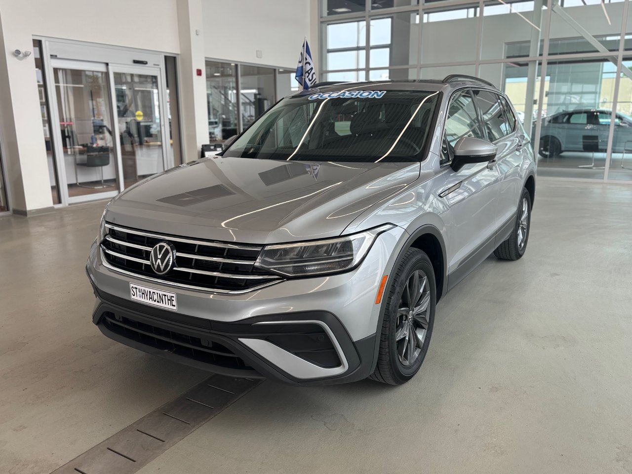 Volkswagen Tiguan Comfortline TOIT PANORAMIQUE CARPLAY 4MOTION 2022 AUSSI BAS QUE 4.69%