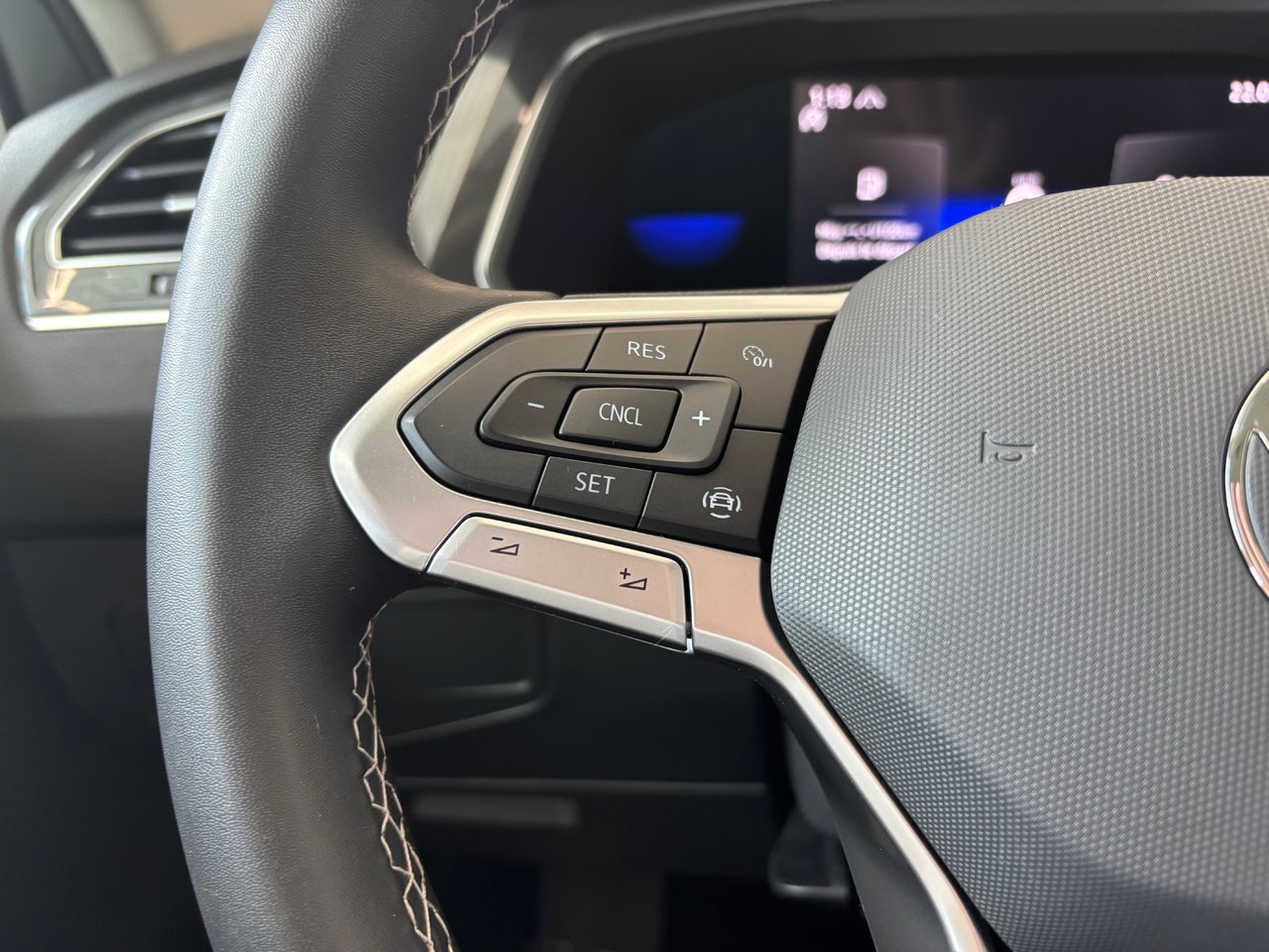 2022 Volkswagen Tiguan Trendline 4MOTION CARPLAY