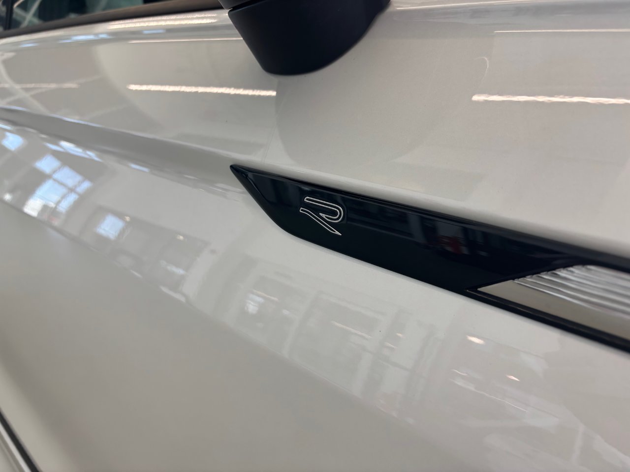 2022 Volkswagen Tiguan Comfortline R-Line Black Edition TOIT PANO SIMILIC