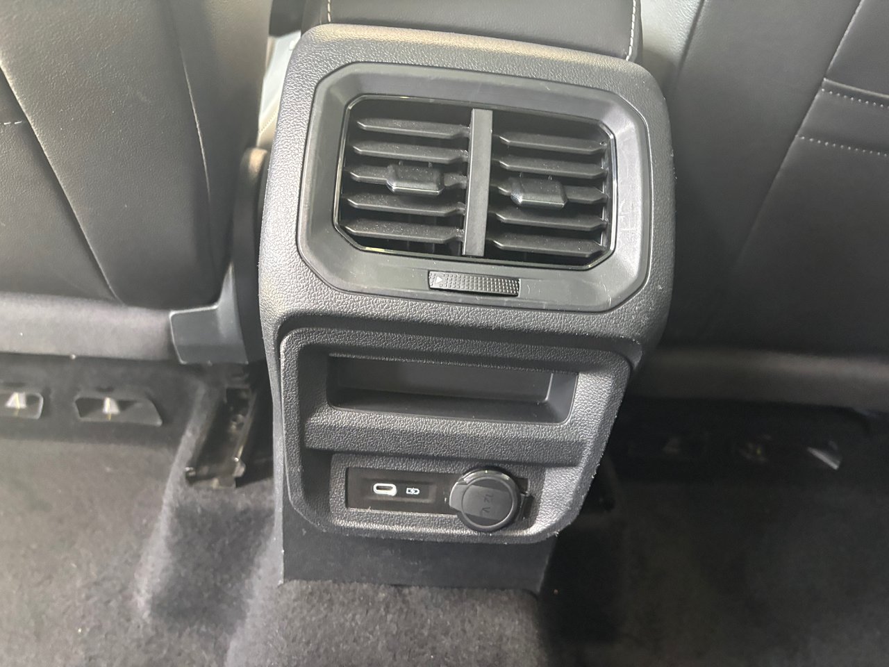 2022 Volkswagen Tiguan Comfortline R-Line Black Edition TOIT PANO SIMILIC