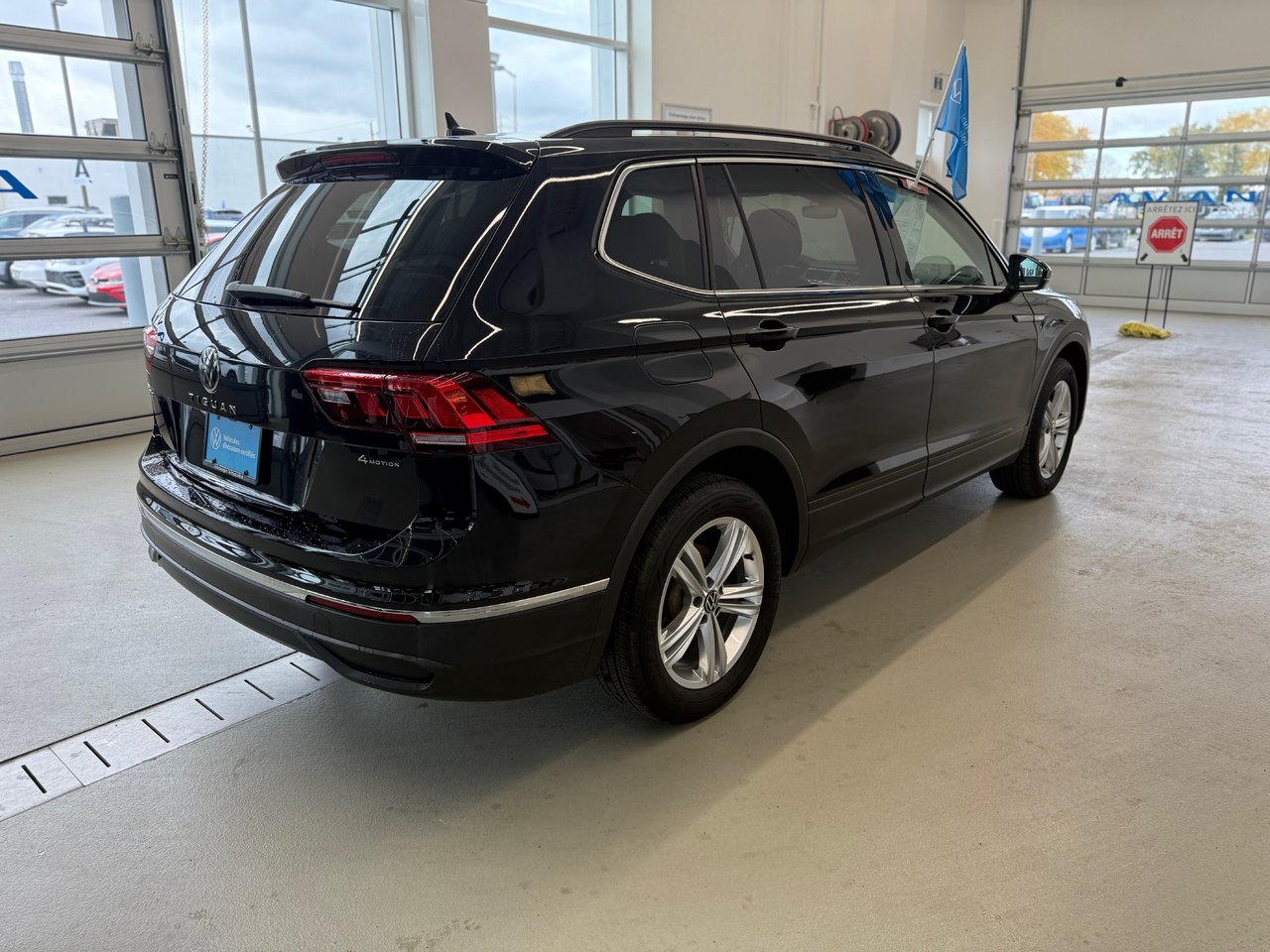 Volkswagen Tiguan Comfortline TOIT OUVRANT PANORAMIQUE 2022 POSSIBILITÉ DE 0%