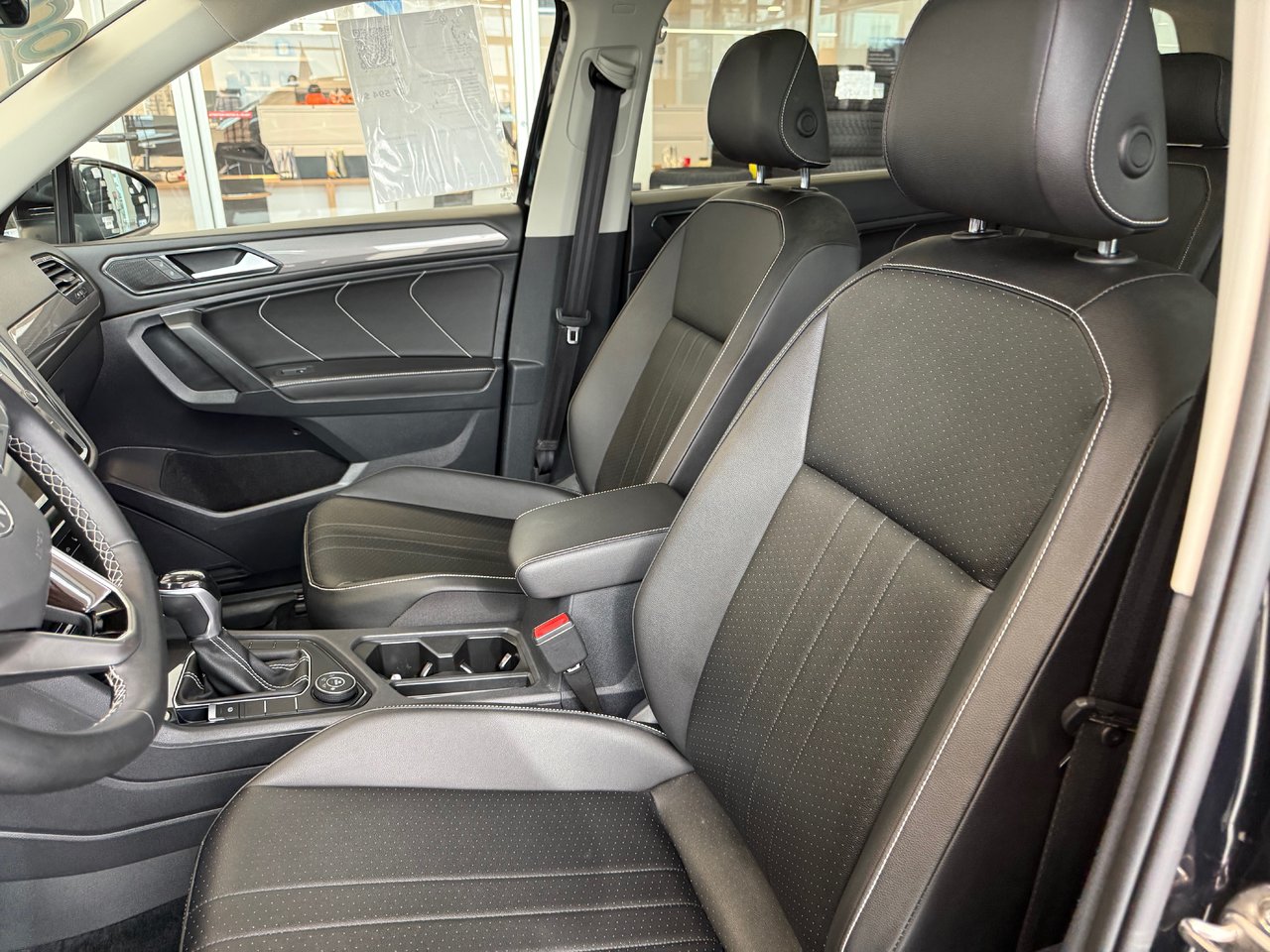 Volkswagen Tiguan Comfortline TOIT OUVRANT PANORAMIQUE 2022 POSSIBILITÉ DE 0%