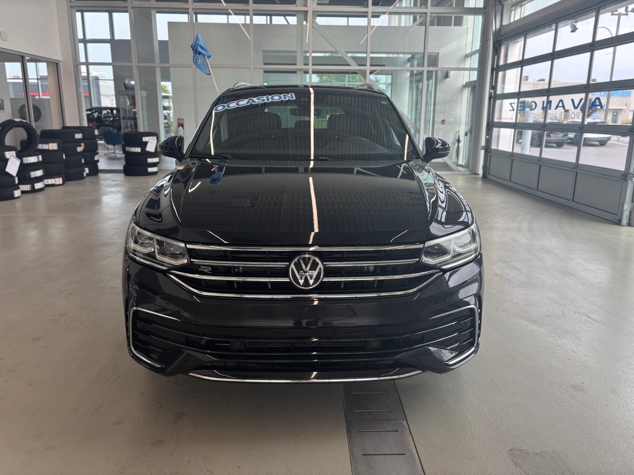 2023 Volkswagen Tiguan Highline R-Line TOIT PANO CUIR NAVIGATION