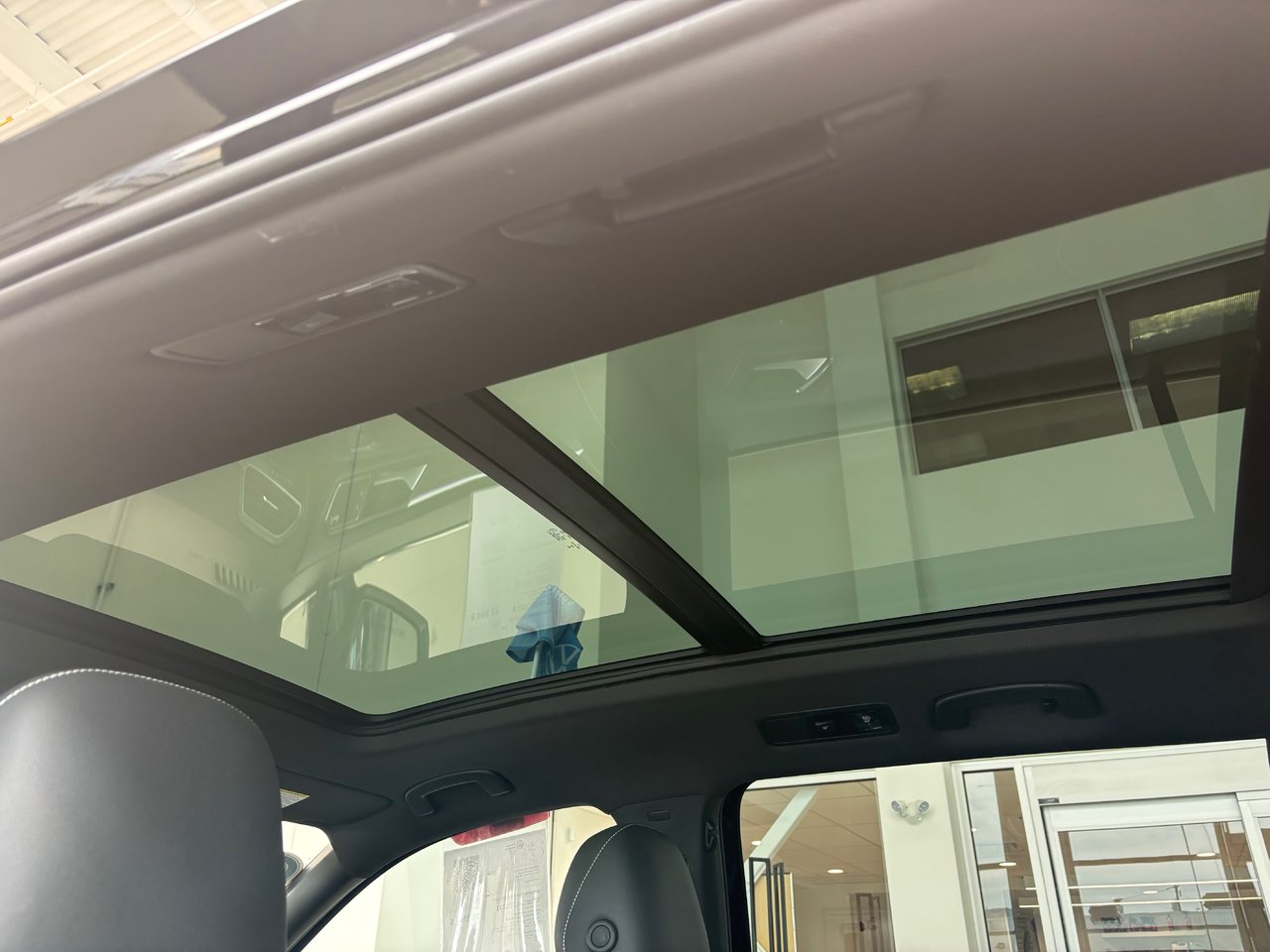 2023 Volkswagen Tiguan Highline R-Line TOIT PANO CUIR NAVIGATION