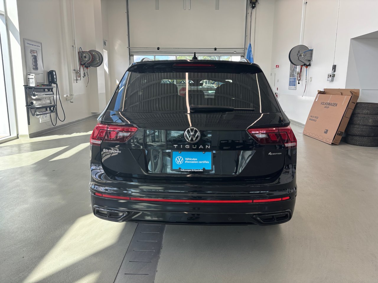 2023 Volkswagen Tiguan Comfortline R-Line Black Edition
