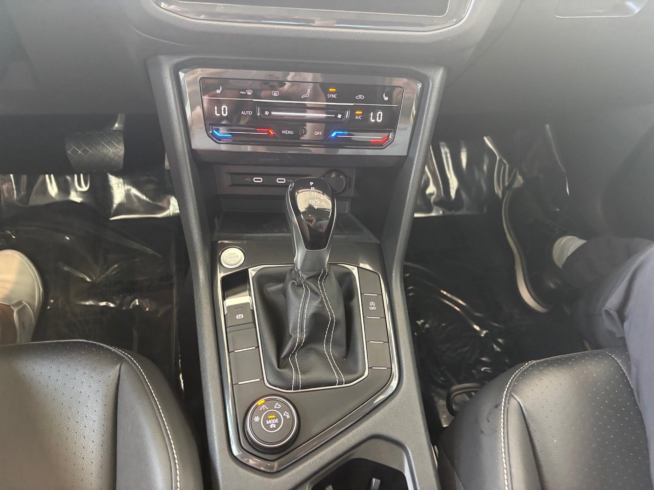 Volkswagen Tiguan Comfortline TOIT PANO SIMILICUIR AWD 2023 JAMAIS ACCIDENTÉ