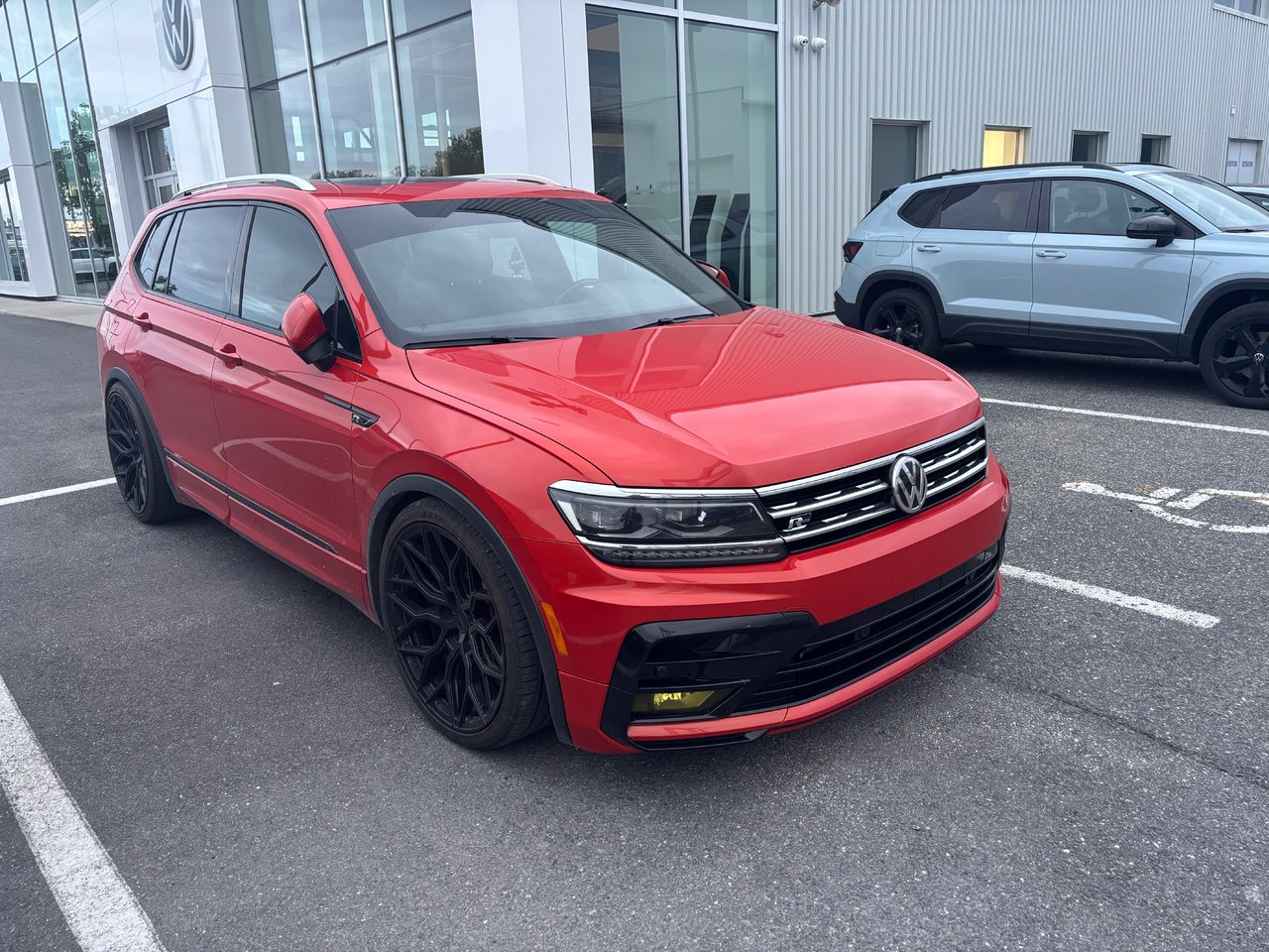 Volkswagen Tiguan COMFORTLINE R-LINE ÉDITION NOIRE 2024 PRESQUE NEUF AU PRIX D'UN USAGÉ