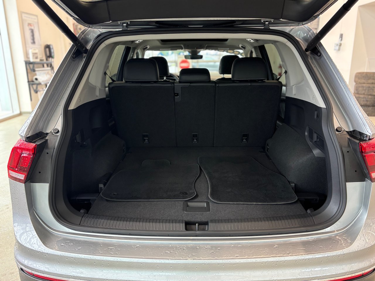 2024 Volkswagen Tiguan COMFORTLINE TOIT PANO SIMILI CUIR CARPLAY