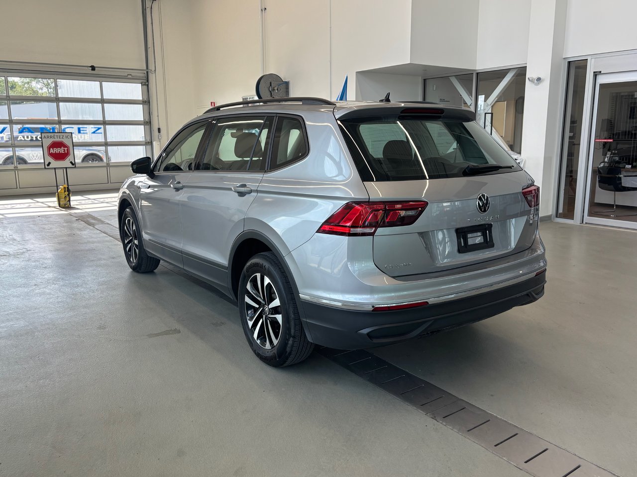 Volkswagen Tiguan Trendline 7 PASSAGERS 4MOTION CARPLAY 2024 7 PASSAGERS