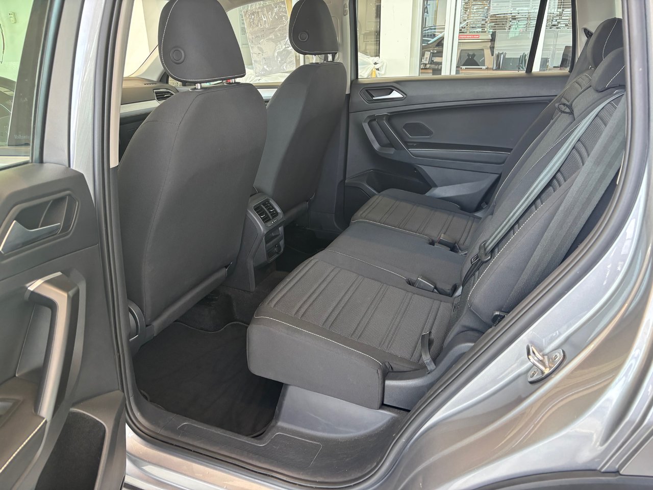 Volkswagen Tiguan Trendline 7 PASSAGERS 4MOTION CARPLAY 2024 7 PASSAGERS