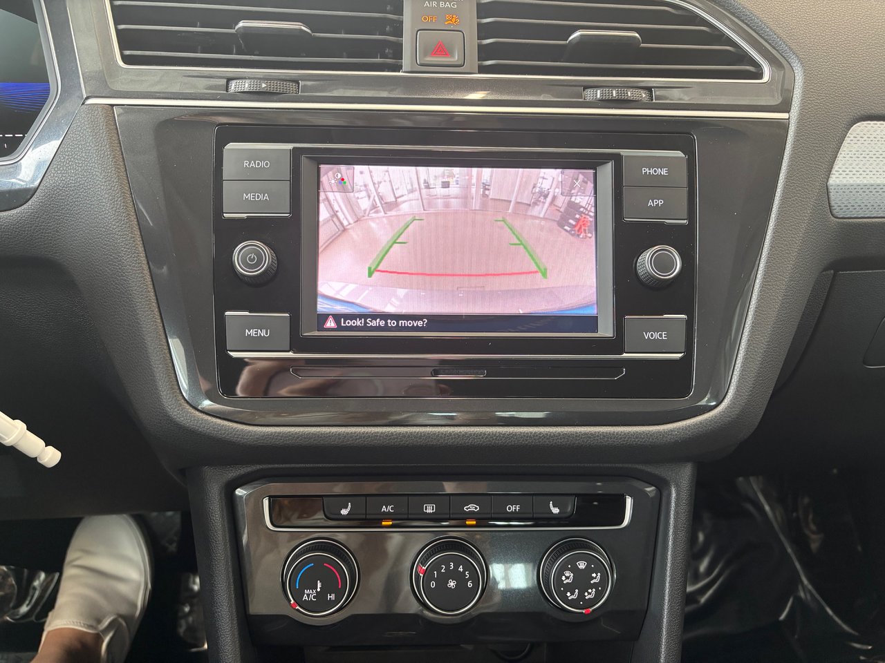 Volkswagen Tiguan Trendline 7 PASSAGERS 4MOTION CARPLAY 2024 7 PASSAGERS
