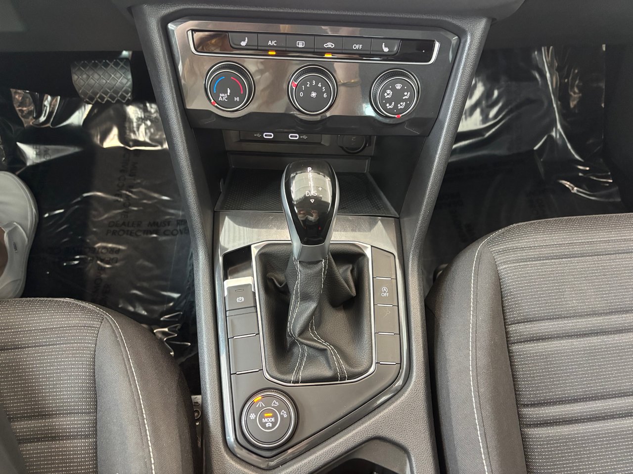Volkswagen Tiguan Trendline 7 PASSAGERS 4MOTION CARPLAY 2024 7 PASSAGERS